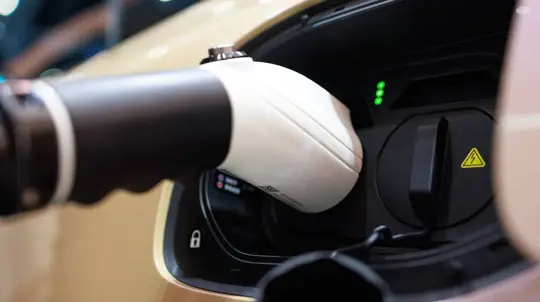 E-Retrofit schlägt neues E-Auto bei CO2 – französische Studie