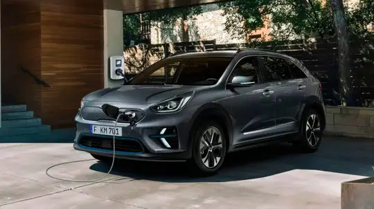 Kia chama 14.117 e-Niro às oficinas: bateria sob vigilância limitada