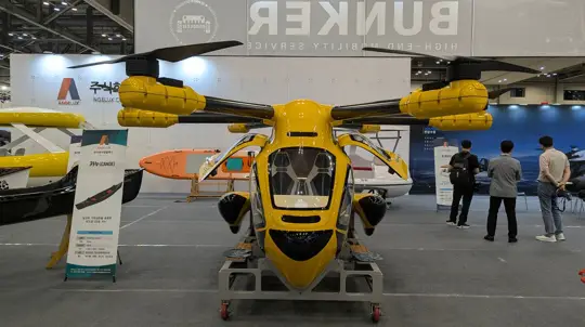Angelux eVTOL feiert Premiere auf der BIMOS 2026 in Busan