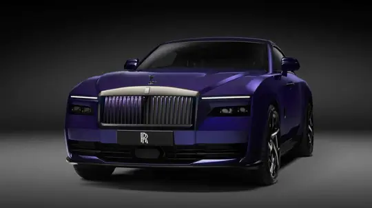 Rolls-Royce Spectre Black Badge: debutto turco da 659 CV