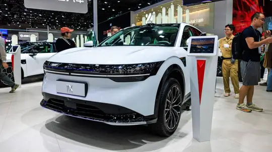 BMW Veteran Says Zeekr Already Matches German Premium Brands