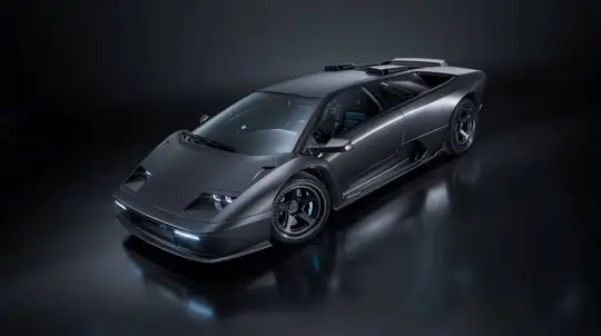Eccentrica corta o tejadilho ao Lamborghini Diablo: V12 atmosférico e caixa manual