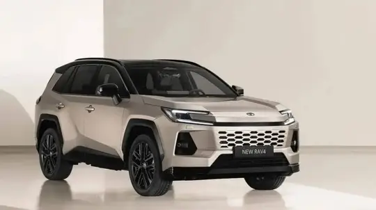 Toyota RAV4 hybride 2026 : prix réduits et nouvelles versions