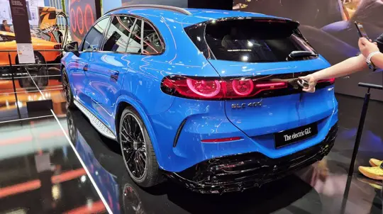 Mercedes GLC Electric Stalls as Battery Supply Lags Behind BMW iX3