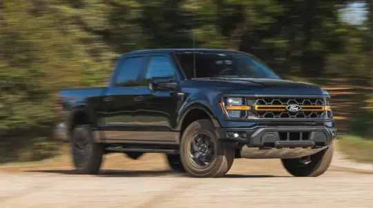 La Roush Red Edition trasforma il Ford F-150 in una rivale del Raptor R da 705 CV