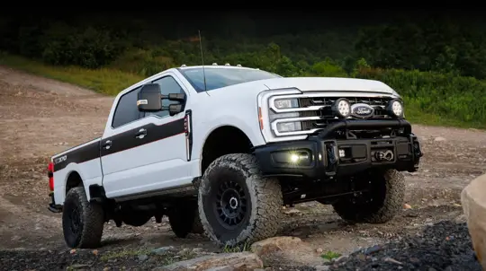 AEV FX370: new Ford Super Duty off-road package with 37-inch tires