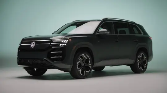 VW splits the Atlas and China’s Teramont Pro: different grilles, handles and gearboxes