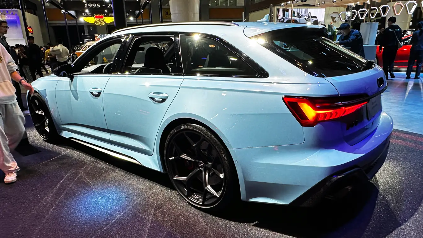 Автосалон в Гуанчжоу 2025,Audi RS6 Avant