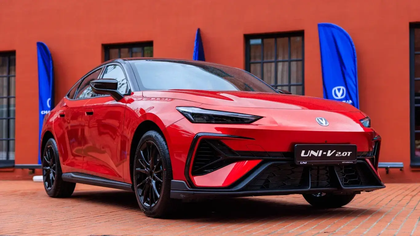Changan UNI-V