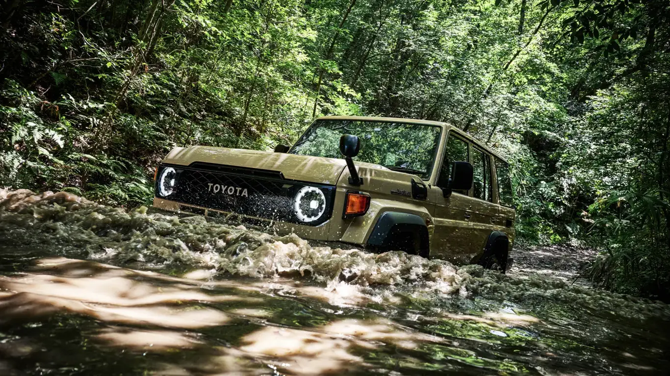 Toyota Land Cruiser 70