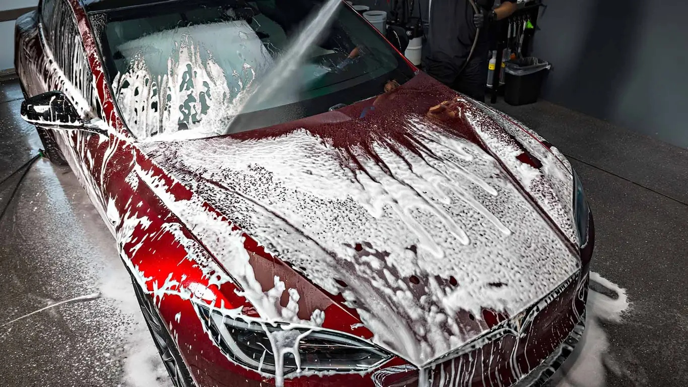 Tesla Model S Plaid Signature Edition