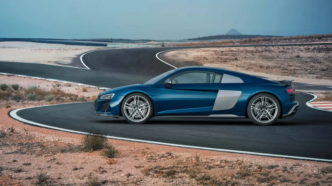 Audi R8