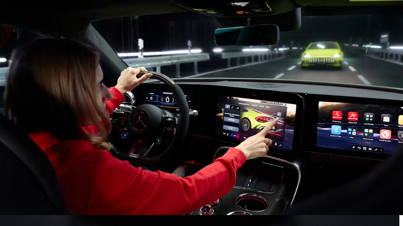 Салон нового Mercedes-AMG GT 63 4Matic+