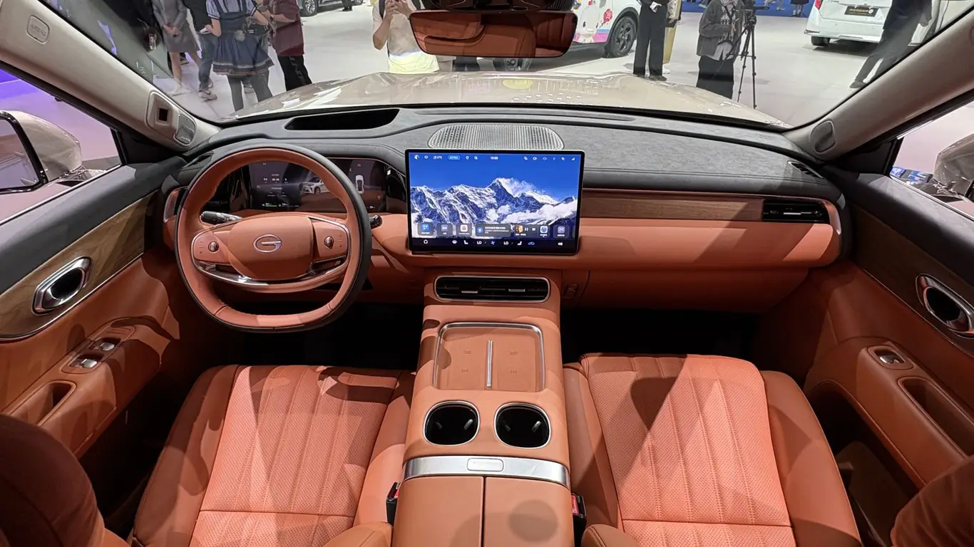 Салон GAC S9