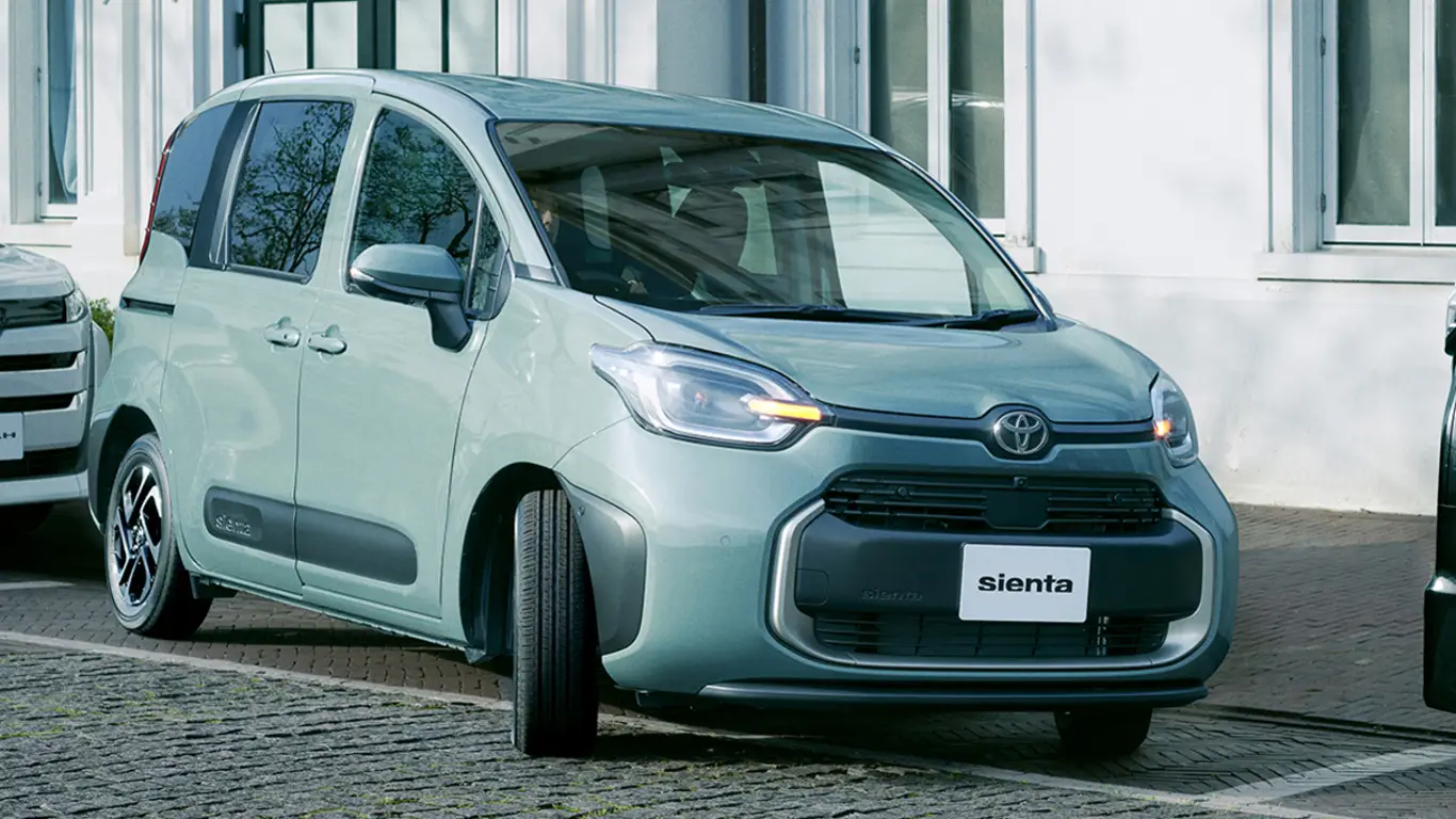 Toyota Sienta