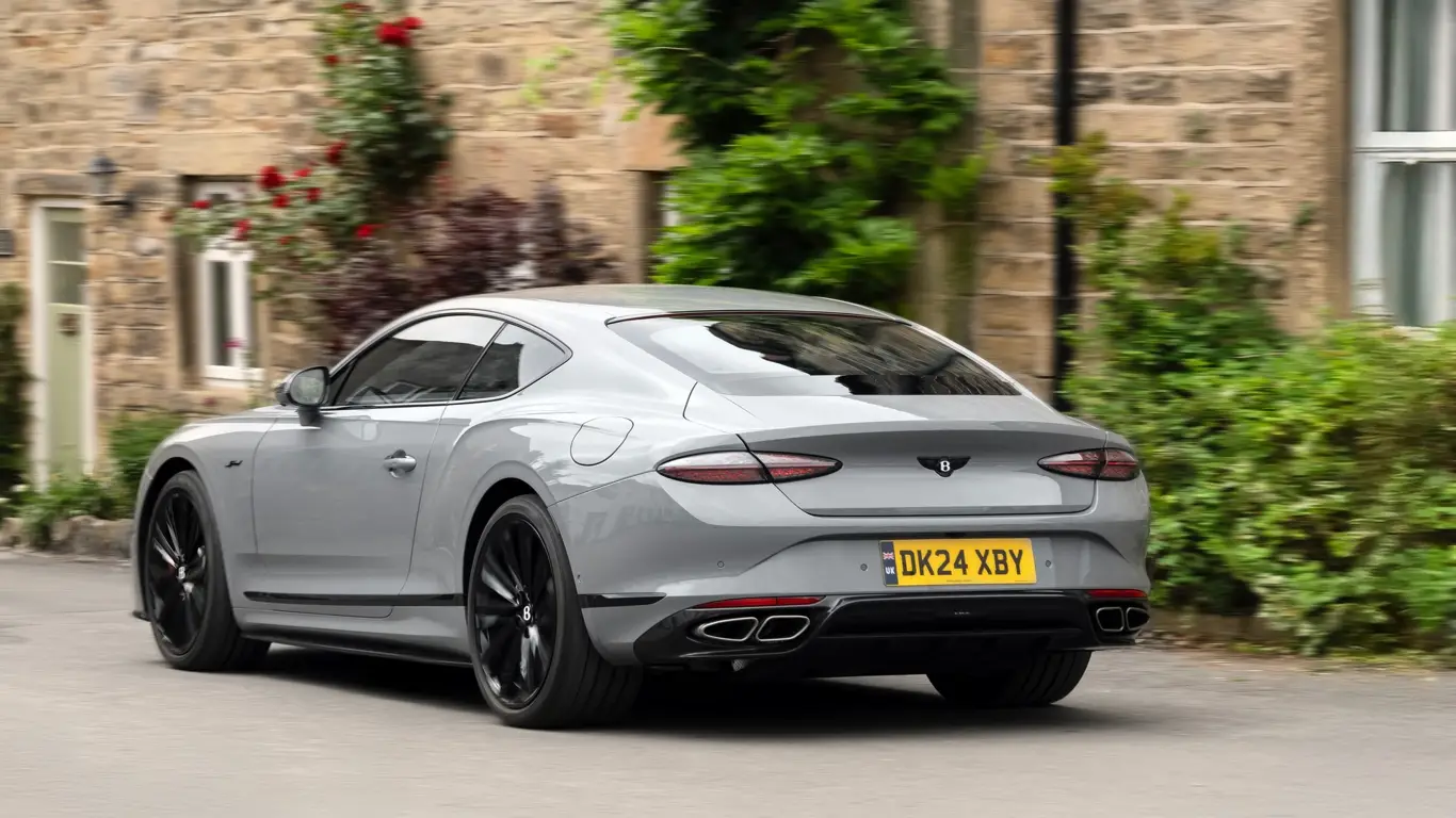 Pakiet Carbon Fiber Styling Specification od Bentleya