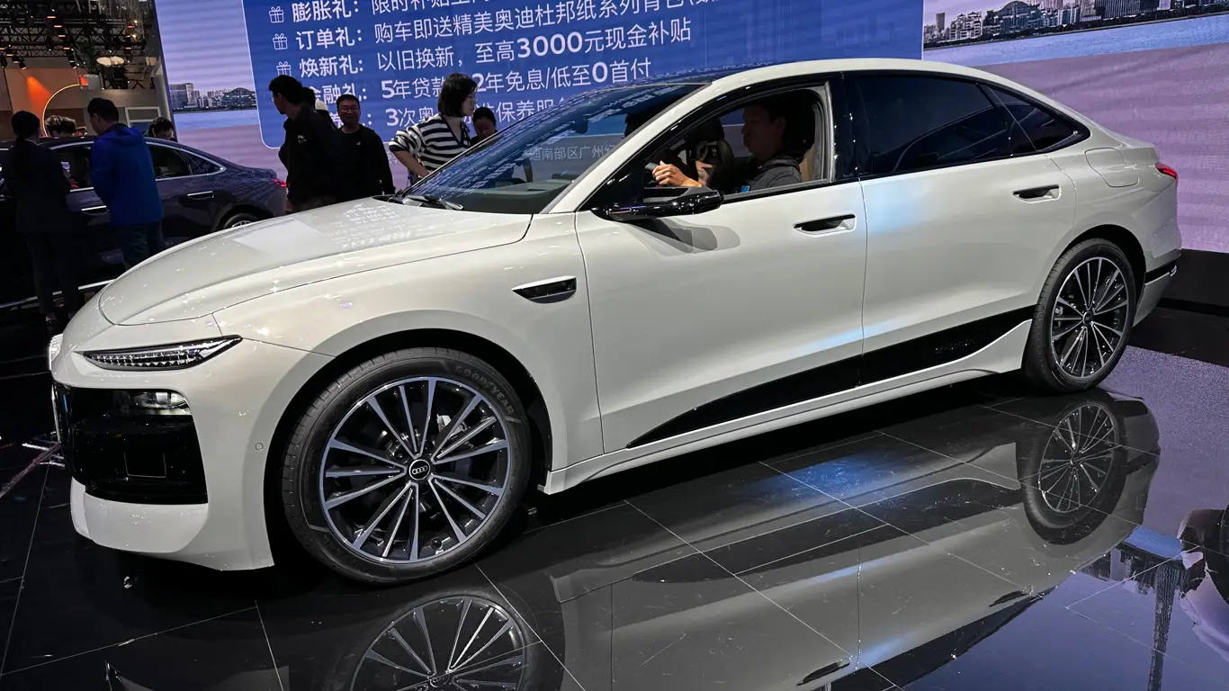 Автосалон в Гуанчжоу 2025,Audi A6L e-tron