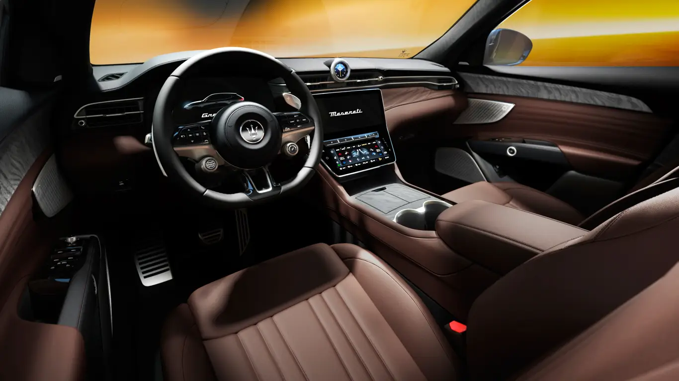 Maserati Grecale Lumina Blu