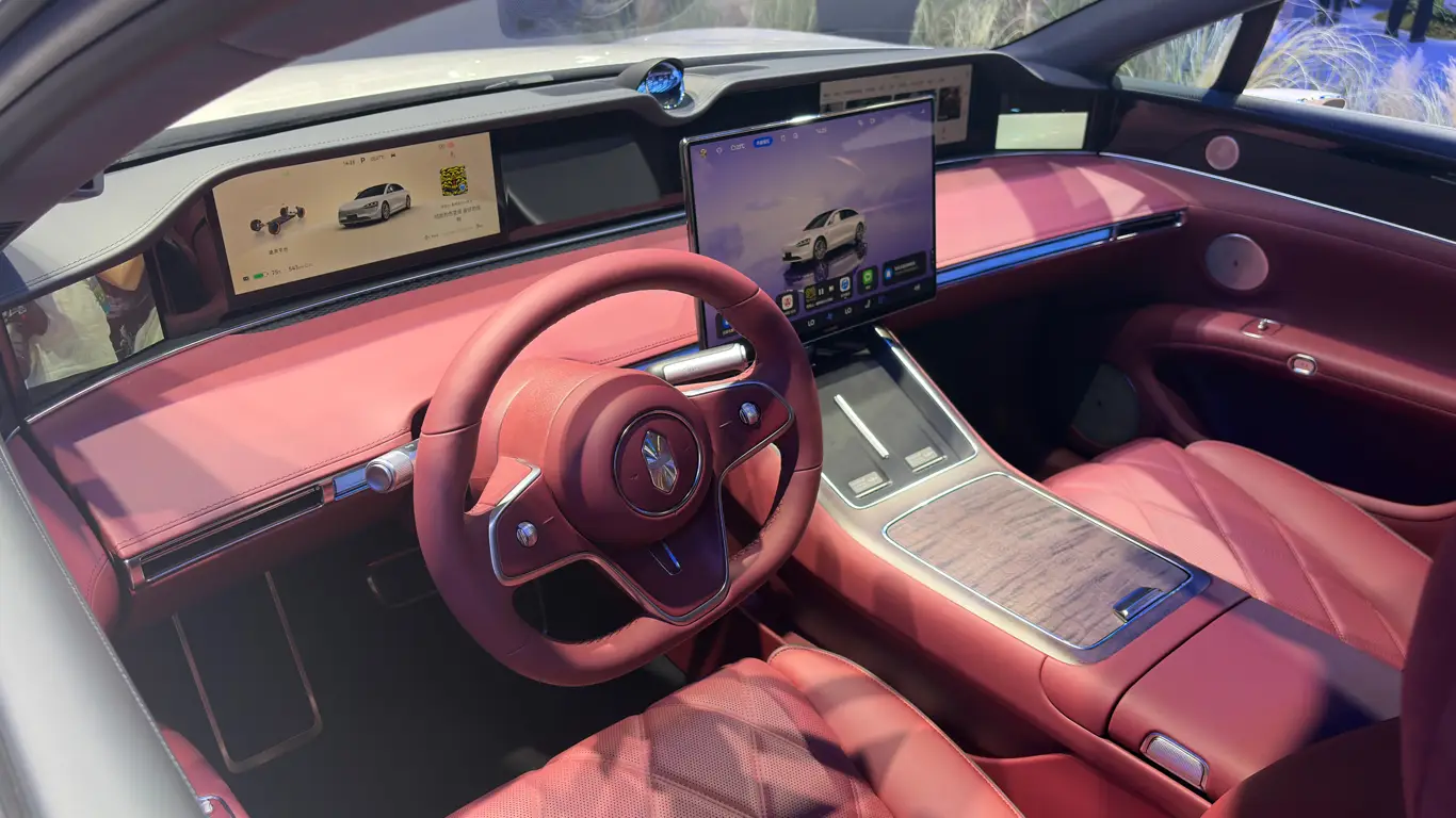 Автосалон в Пекине 2026 / Stelato S9