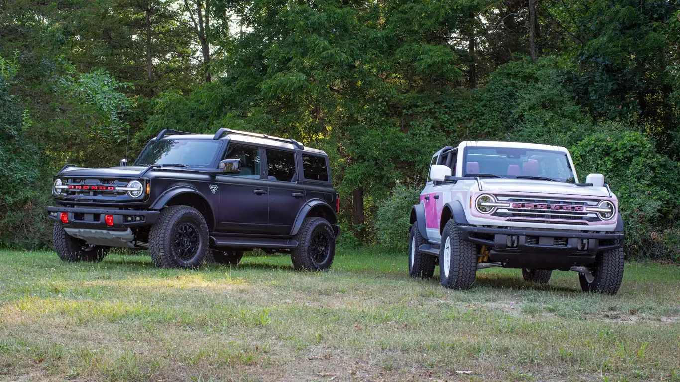 Ford Bronco Desert Rising