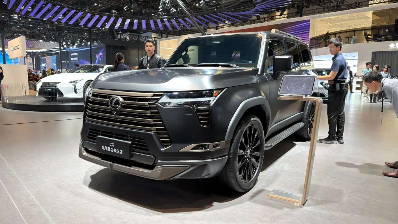 Автосалон в Пекине 2026 / Lexus LC500h