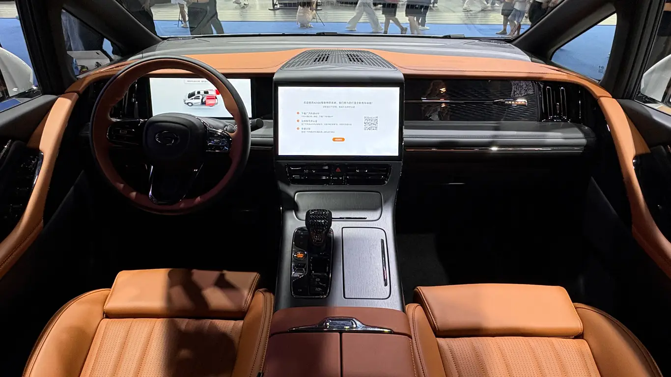 Автосалон в Чэнду 2026 / GAC Trumpchi M8 HEV