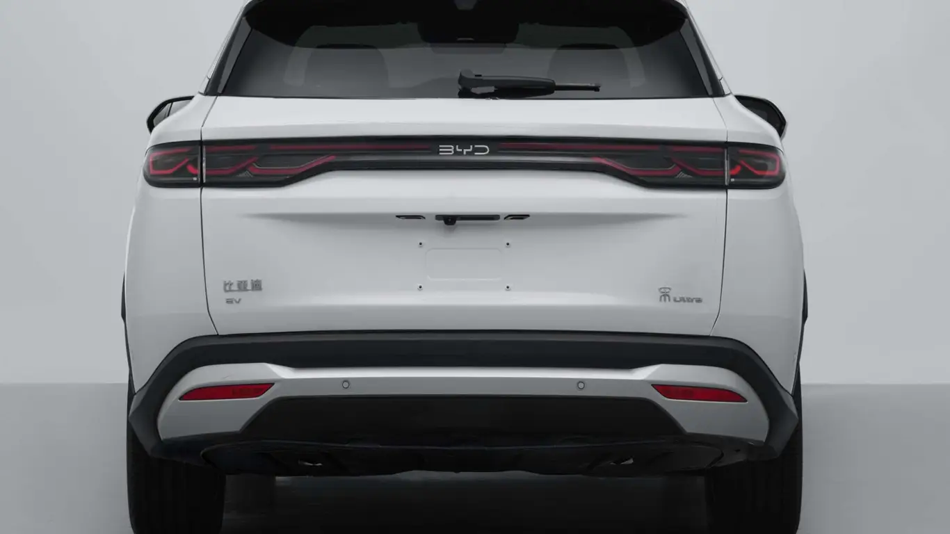 Автоновости на 32CARS.RU / BYD Song Ultra