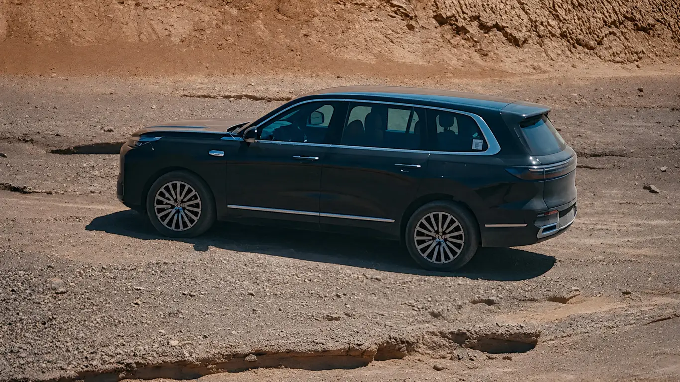 Geely Galaxy M9