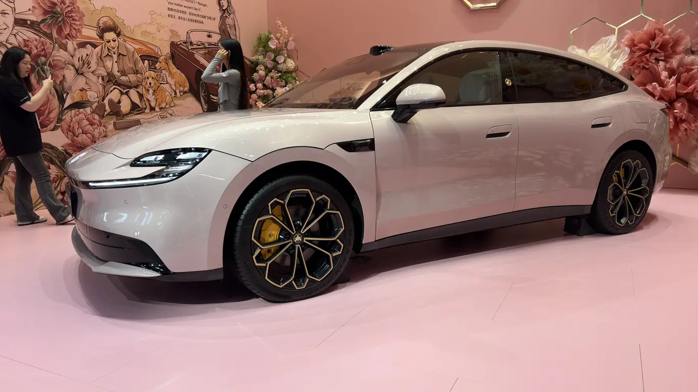 Автосалон в Чэнду 2026 / MG 07