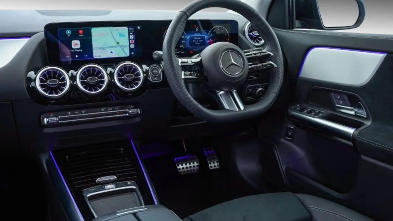 Автоновости на 32CARS.RU / Mercedes-Benz GLA Night Edition