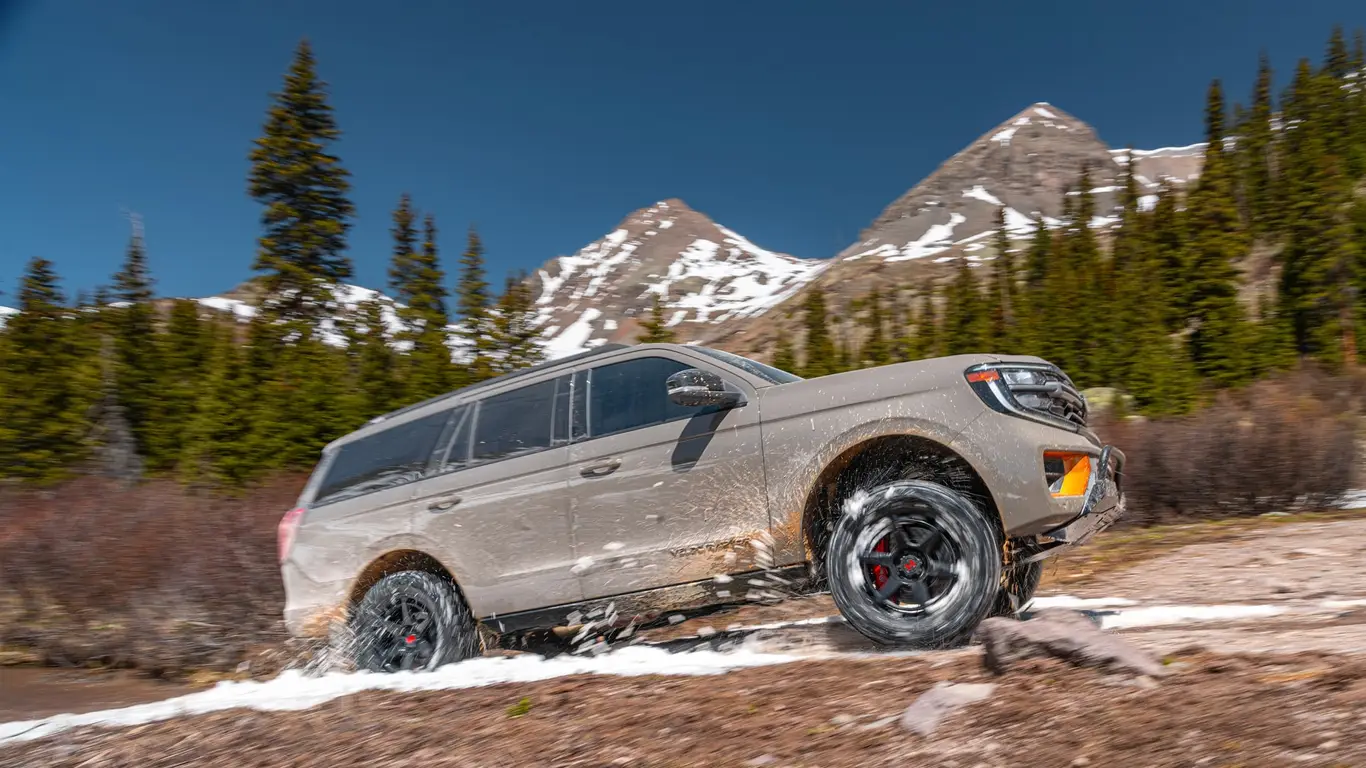 Hennessey VelociRaptor SUV Expedition