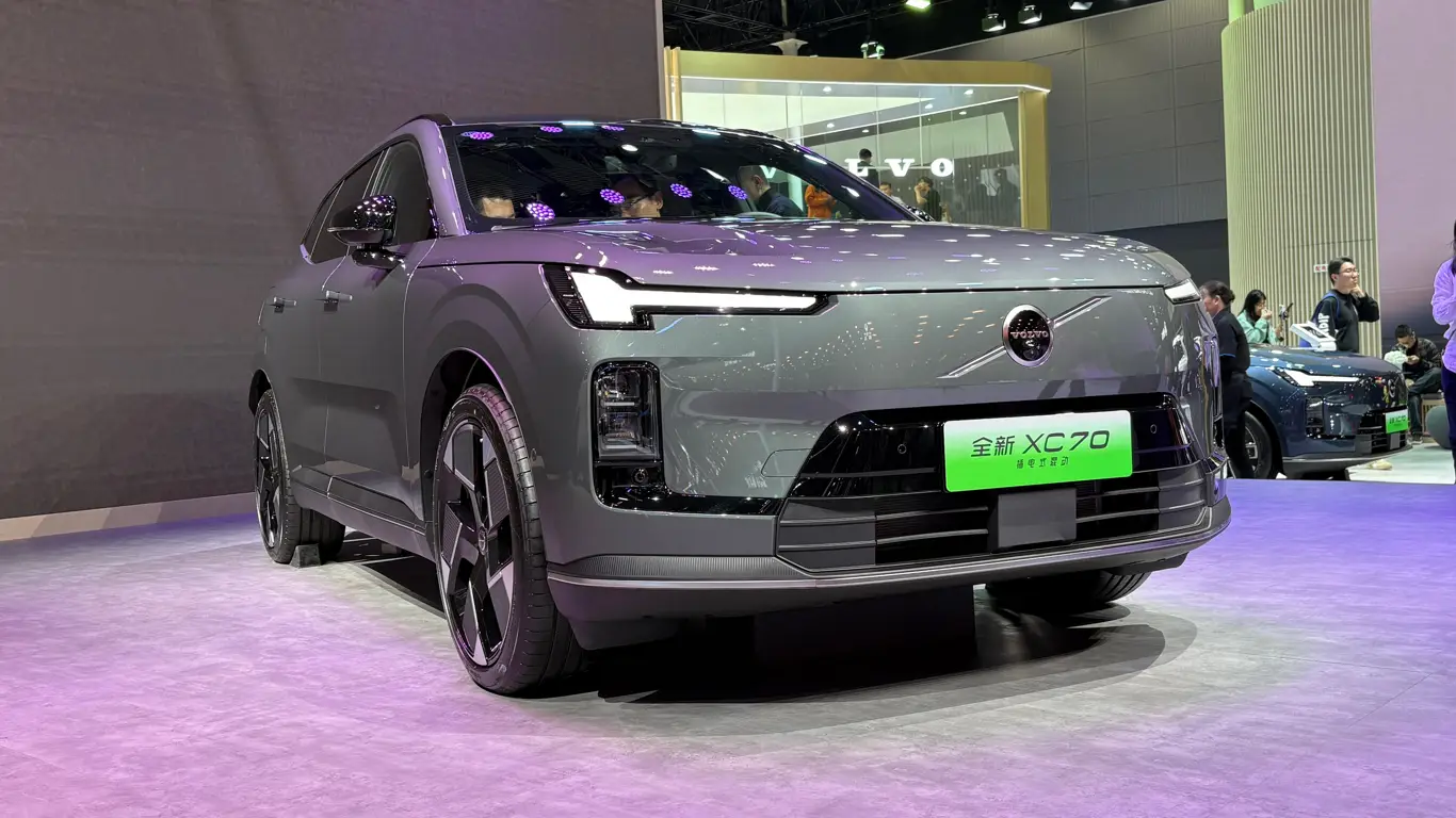 Автосалон в Гуанчжоу 2025,Volvo XC70