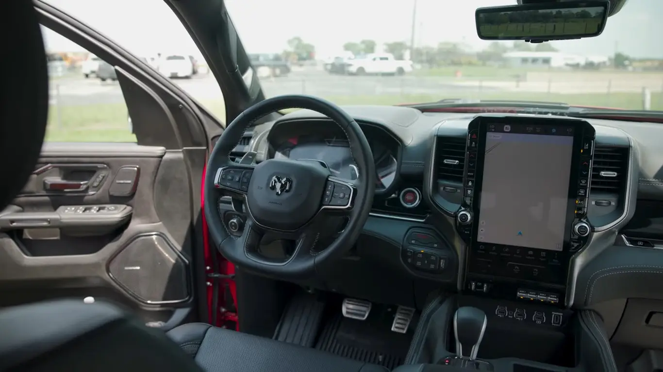 Hennessey Mammoth 700