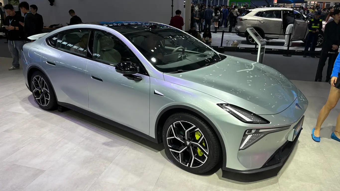 Автосалон в Гуанчжоу 2025,Deepal L06