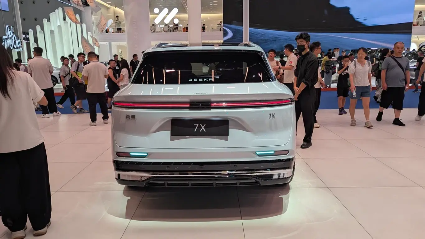 Zeekr 7X