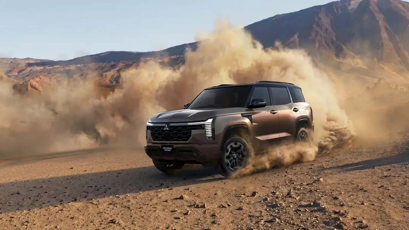Mitsubishi Pajero 2026