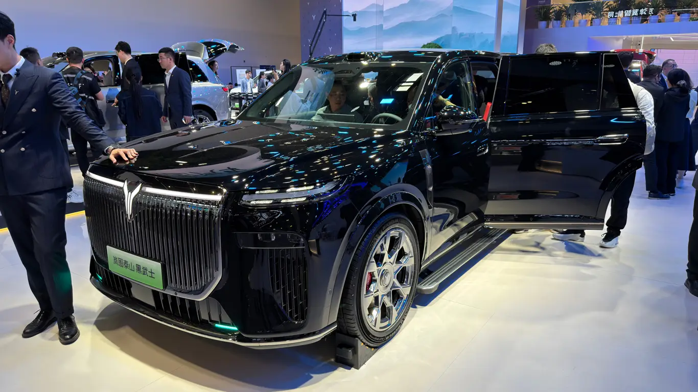 Автосалон в Пекине 2026 / Стенд Dongfeng