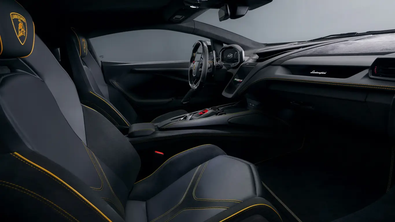 Lamborghini Revuelto от Novitec