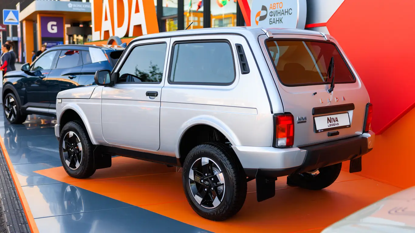 LADA Niva Legend / ПМЭФ-2026