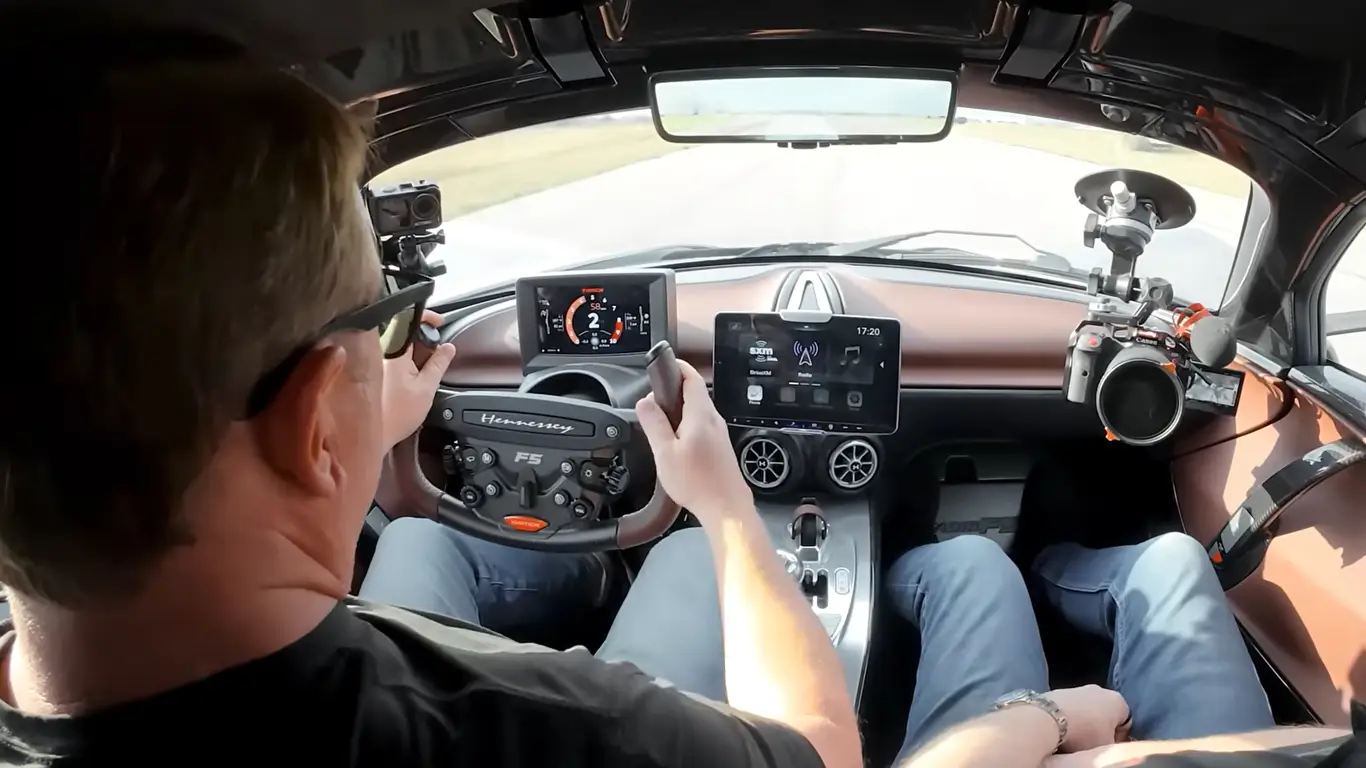 Hennessey Venom F5 Revolution LF