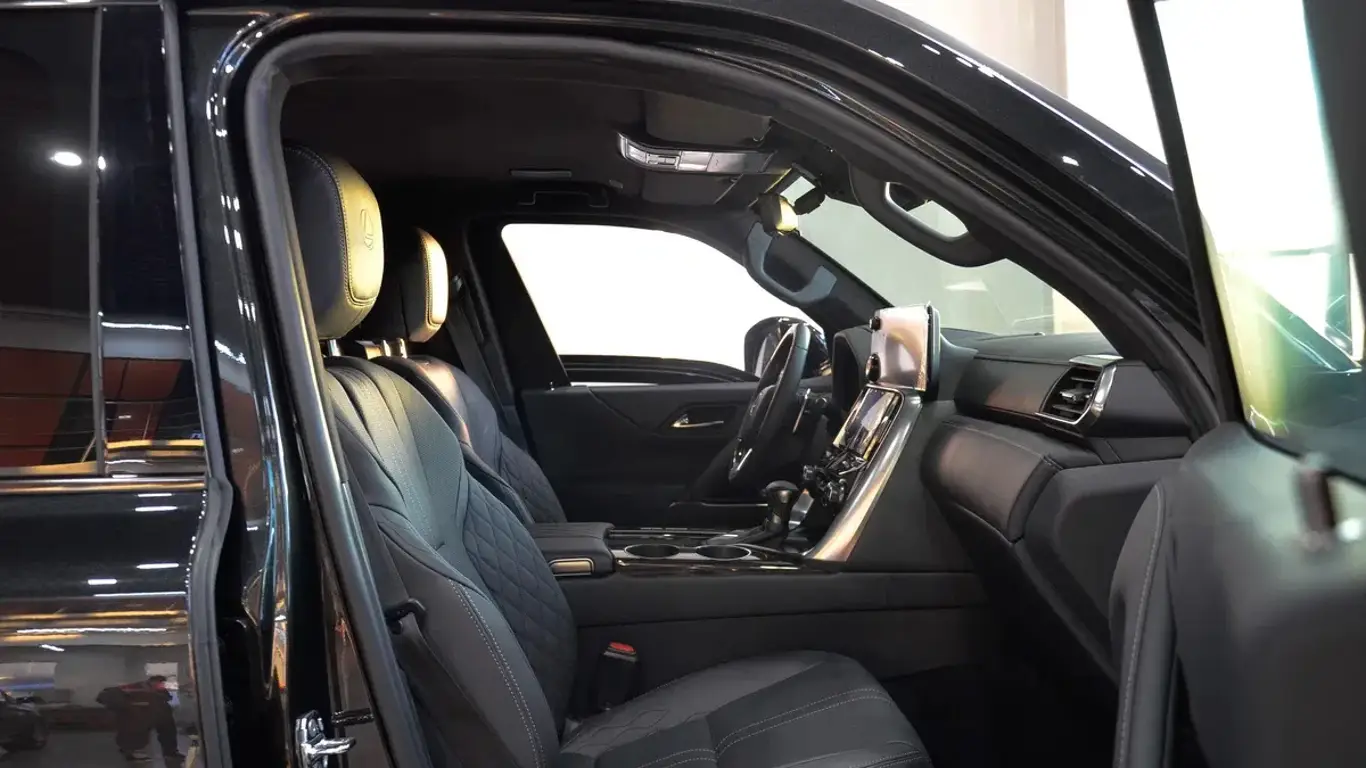 Бронированный Lexus LX