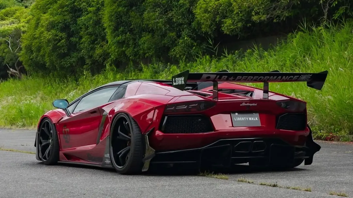 Lamborghini Aventador