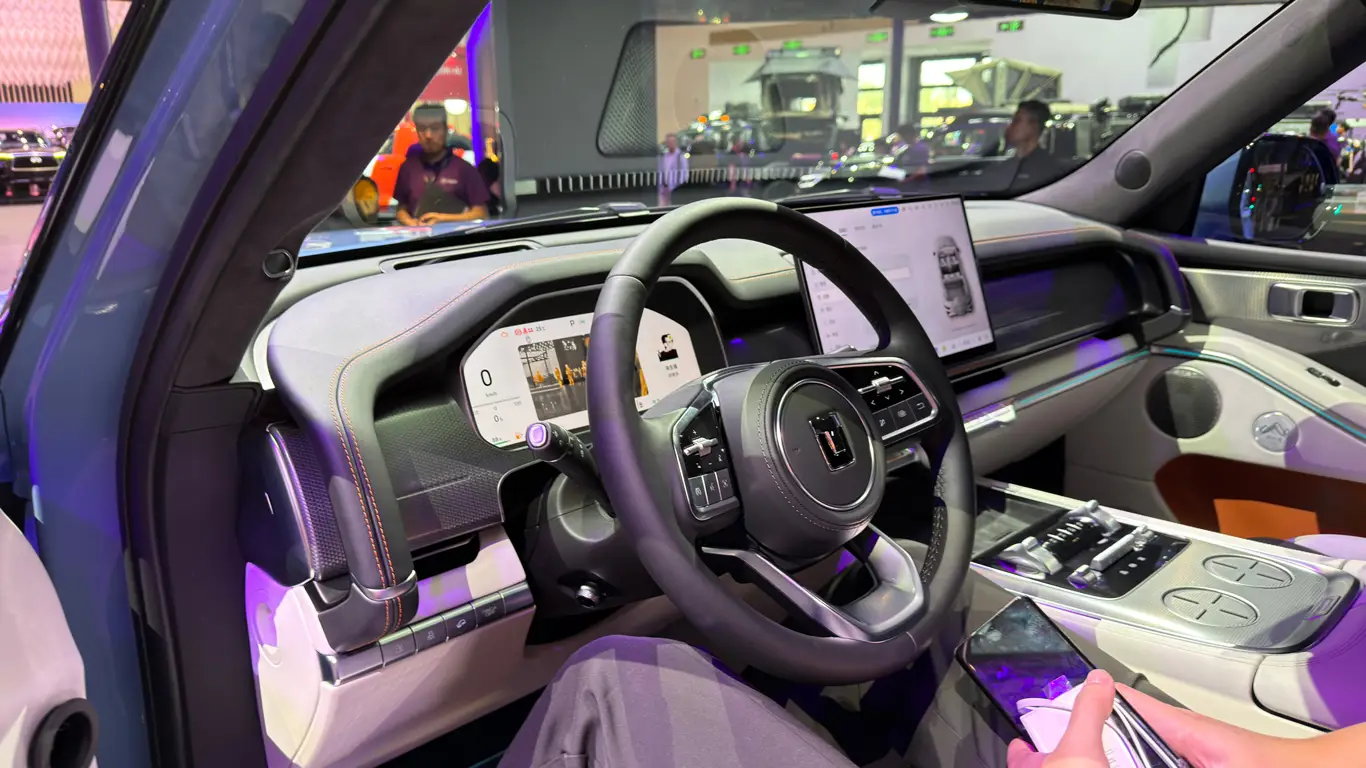 Автосалон в Пекине 2026 / Tank 700