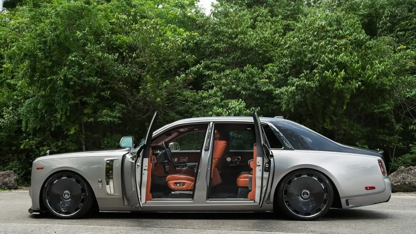 Rolls-Royce Phantom