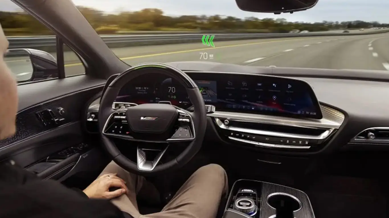 Cadillac Lyriq-V