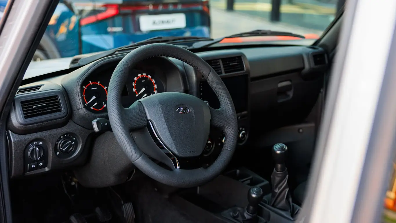 LADA Niva Legend