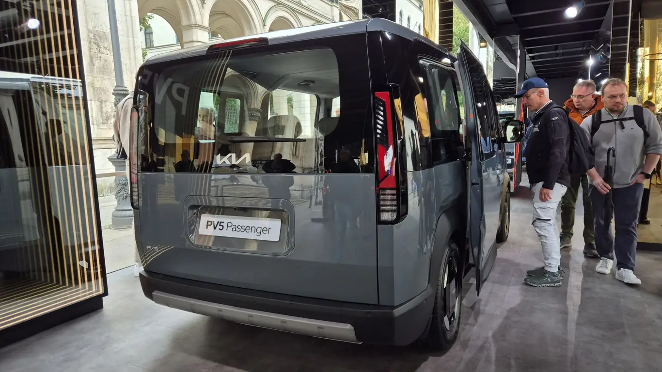 Kia PV5