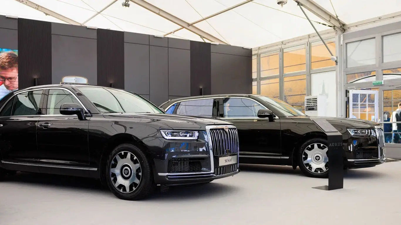 Aurus Senat