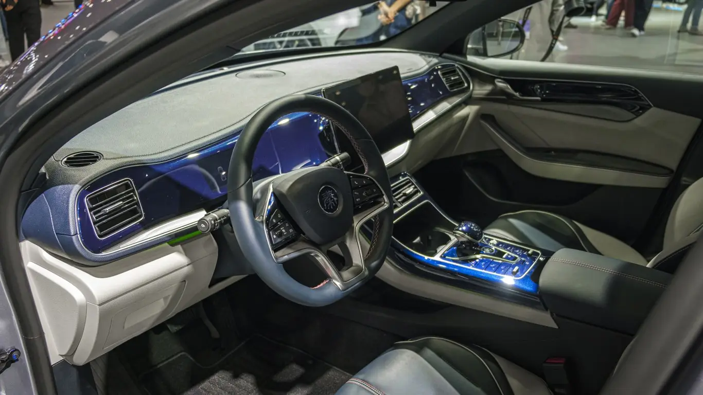 интерьер автомобиля