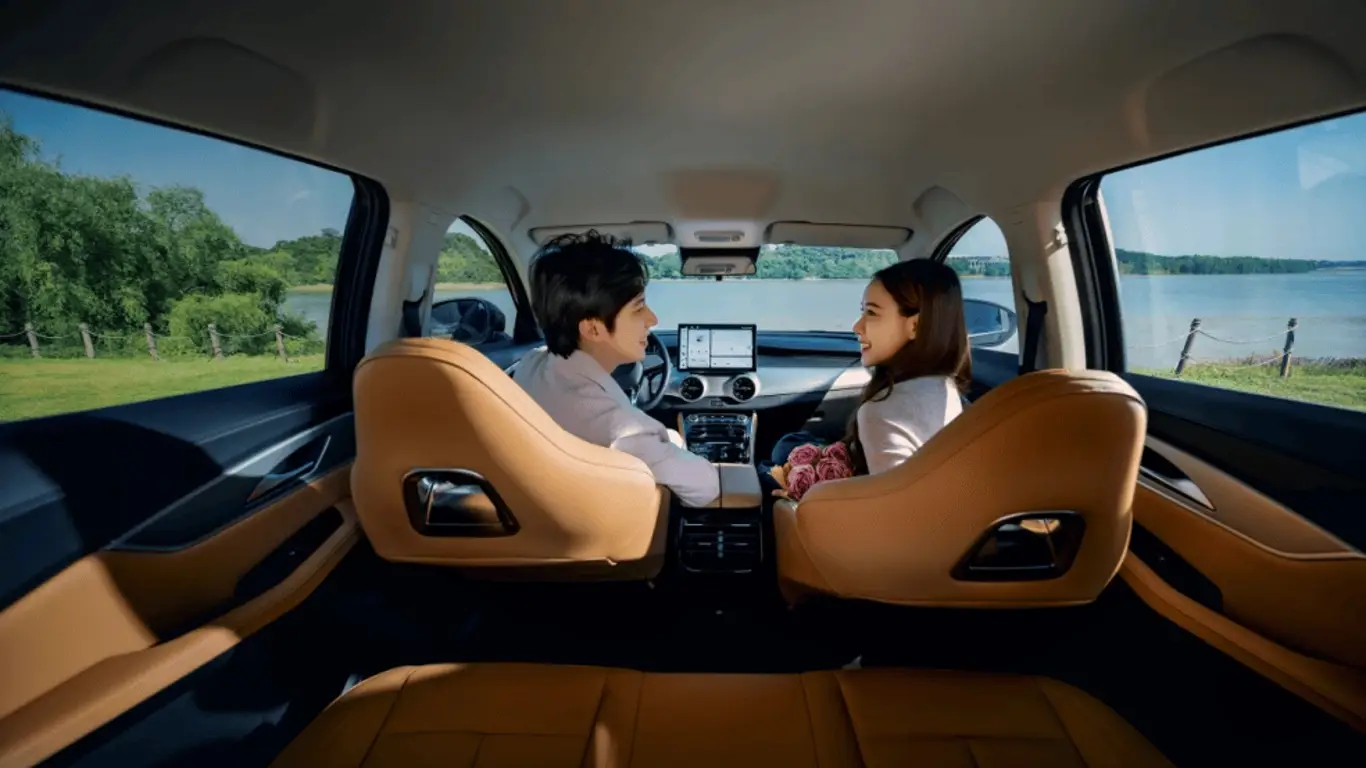 Автоновости на 32CARS.RU / Dongfeng Xinghai T5